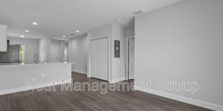 2224 Hilton St. Gallery 6