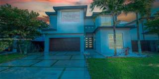 15976 SW 136th Ter Gallery 11