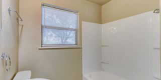Charming 2-Bedroom Home with Spacious Backyard & Great Location Gallery 9