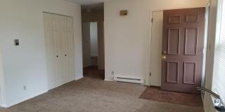 Cozy 2 bedroom in quiet cul-de-sac Gallery 7