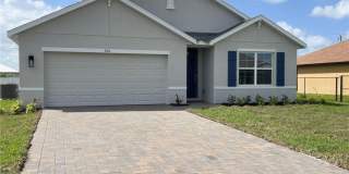 920 NE 10th Street Gallery 3