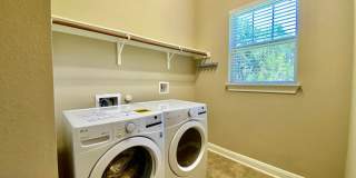 3 Bedroom 2.5 Bathroom Detached Condo in South Austin!! Gallery 14