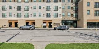 Oak Forest 2BR/2BA | Metra Nearby | Modern Finishes Oak Forest 2BR/2BA | Metra Nearby | Modern Finishes Gallery 11