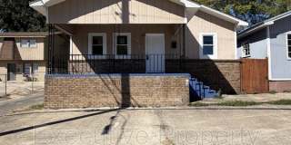 5410 Avenue D Gallery 1