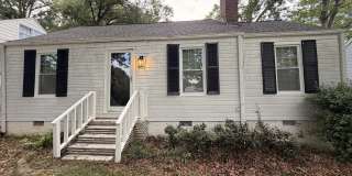2 Bed 1 Bath in Atlanta! 2 Bed 1 Bath in Atlanta! Gallery 1
