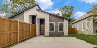 1509 Locust Street Gallery 1