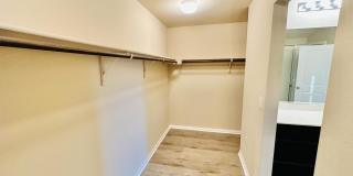 704 Silver Wing Drive Gallery 11