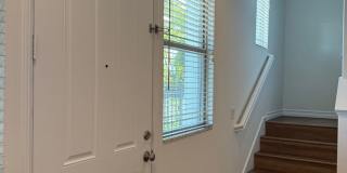 2 Bedroom, 2.5 Bath Tri-level townhouse in Signal Hill Gallery 38