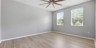 8912 SHINDLER CROSSING Drive Gallery 20