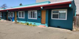 Las Flores Apartments Gallery 3