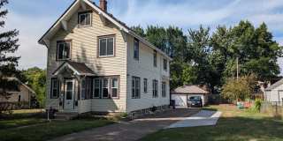 119 Wyoming Street East Gallery 1