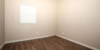 2335 Main Street Gallery 20