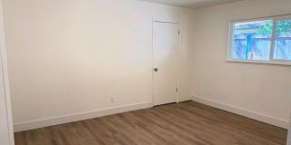 Cute 2 bedroom 1 3/4 bath Cute 2 bedroom 1 3/4 bath Gallery 8
