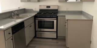 827 S Berendo St Gallery 3