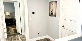 1721 Post Avenue Gallery 16