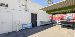 1029 N CENTRAL AVE Gallery 3