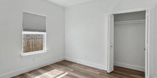 Modern 3-Bedroom Home Near Downtown Gallery 13