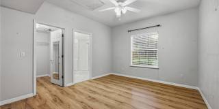 350 NW 50 Boulevard Gallery 16