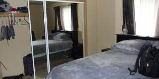 Easy access to shopping and freeway Gallery 7