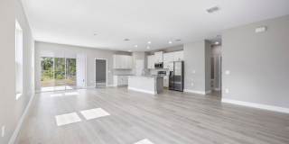 4-bedroom 3 Bathroom Rental w/ In-Law Suite Gallery 19