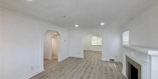 14800 Woodmont Avenue Gallery 5