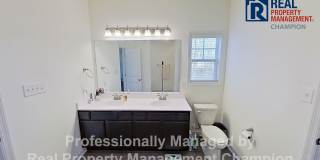 Spacious Home with Fenced Back Yard Convenient to Camp Lejeune Gallery 20