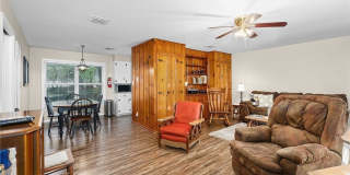 2052 Gruene Road Gallery 13