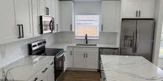 9743 HOLLYHILL DRIVE Gallery 5