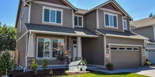 Beautiful  3 bedroom, 2.5 bath, 2-story home in Steilacoom Ridge Gallery 1