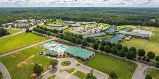 Sought After Riverwood Townhome! Gallery 36