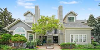 Bright Top-Floor 2 Bed, 2 Bath Condo with Loft & Vaulted Ceilings Bright Top-Floor 2 Bed, 2 Bath Condo with Loft & Vaulted Ceilings Gallery 20