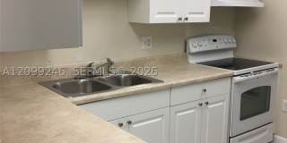 4170 Inverrary Dr Gallery 1