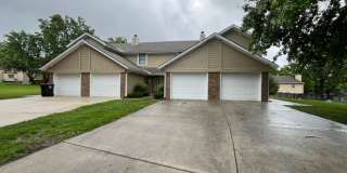 3557-3563 NE Independence Cir 3557-3563 NE Independence Cir Gallery 14