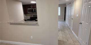 1990 NW 4th Ct Gallery 2