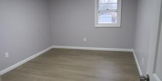 17 Woodbine Street Gallery 15