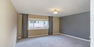 5Bd/3Ba Lynnwood House Gallery 21