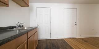 3600 W Franklin Blvd Gallery 28