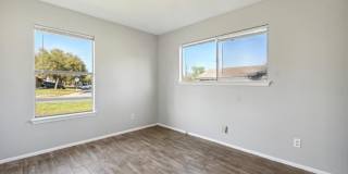 7170 Hickory Grove Gallery 31