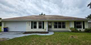 Spacious 3 Bedroom 2 Bath Edgewater Home Gallery 1
