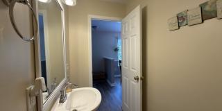 525 Pointe Drive Gallery 8