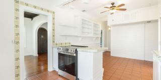 108 Rutland Boulevard Gallery 9