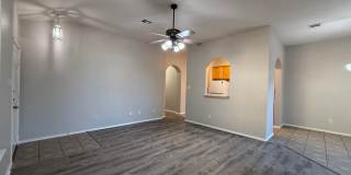 Great 2 Bed 2 Bath Condo! Gallery 4
