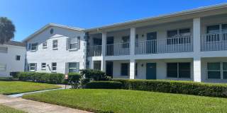 Lovely 1/1 in central St Pete Gallery 1