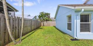 6238 Pompano Street Gallery 44