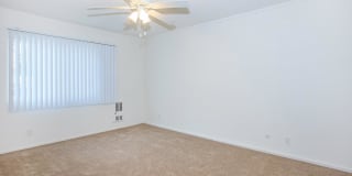 Highland Creek Apartment Homes Gallery 38