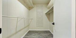 Just Renovated- Ridgeview Home Gallery 21