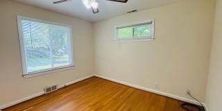 4 Bedroom 1 Bath House Gallery 15