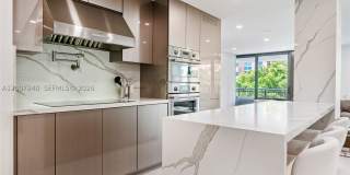 2901 S Bayshore Dr Gallery 1