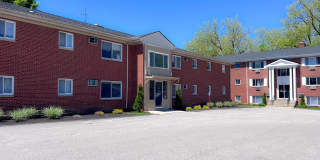 Hallwood Manor Apartments Gallery 10