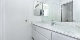 Pinecrest Apartment Homes Gallery 16
